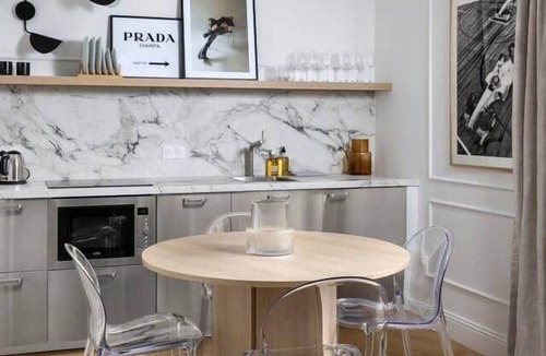 La Colle Apartment | New Center Easy Access AC, Fiber Internet