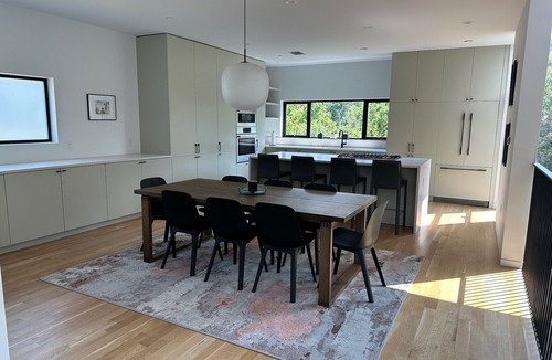 Old West Austin House | New Central Austin Modern - 2 miles to downtown