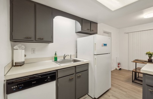 Lake Hills House | NEW! Central Bellevue Retreat