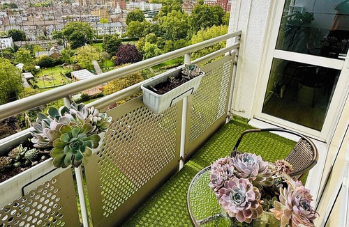 Oval Apartment | New Central London Zone 1 Deluxe 2 Bedroom Appartment with City Views