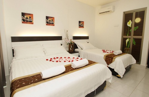 Batu Berendam Hotel | New Century Hotel