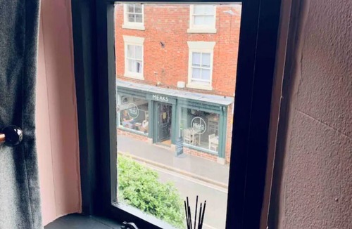 Melbourne Cottage | NEW: Chapter Two - Melbourne