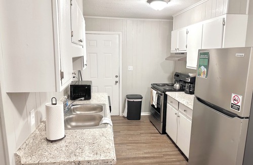 Starkville Apartment | NEW! Charming 2-bed home close to MSU