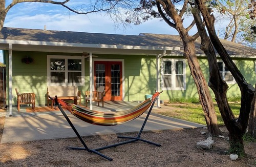 Cedar Park House | New Charming Private Oasis near Community Pool and Park in NW Austin