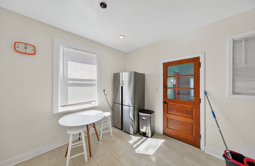 Greater Grand Crossing House | NEW! Chicago Getaway with Pool Table & Modern Comfort