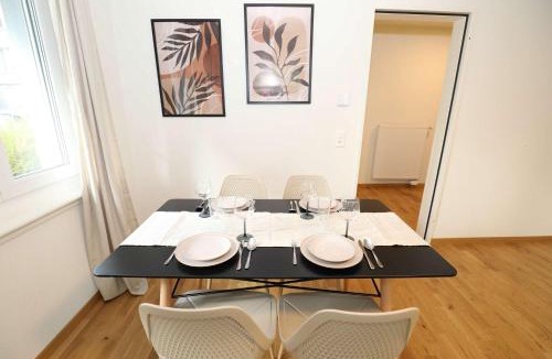 Alt-Wiedikon Apartment | New City Center Apt with Private Entry & Parking