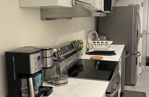 Sharon Apartment | New, Clean and Comfortable Apartment with Private Entrance.