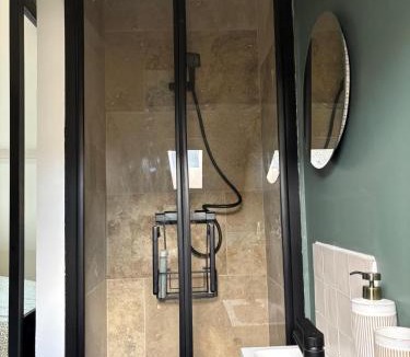 Saint-Valery-en-Caux Apartment | New, CoCoon Côtier, port view