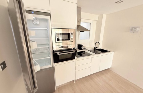 Burgos Apartment | New. Comfort assured.