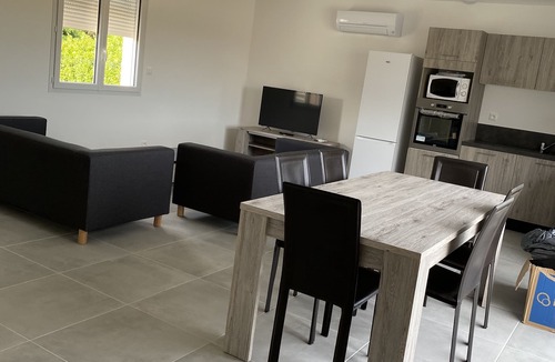 Vallon-Pont-d'Arc Villa | New construction 2021 : 6-person villa with private pool and air conditioning