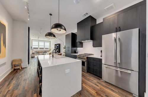 Castleberry Hill Apartment | New Construction Loft Style Spacious Lux Apt 201