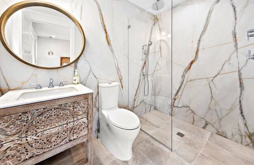 Harvey Cedars House | New Construction, 5 bedrooms with a pool