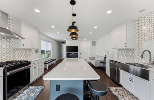 Anglesea Condo | NEW CONSTRUCTION HUGE TOWNHOUSE CLOSE TO THE INLET! GORGEOUS INTERIOR!