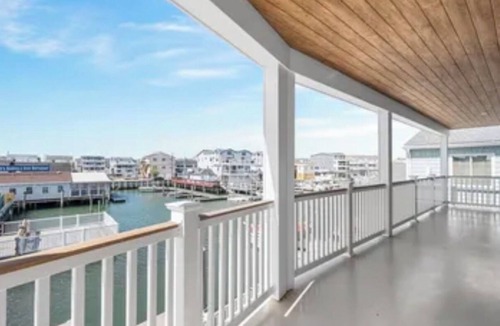 Sea Isle City Condo | New construction bay condo with boat slip!