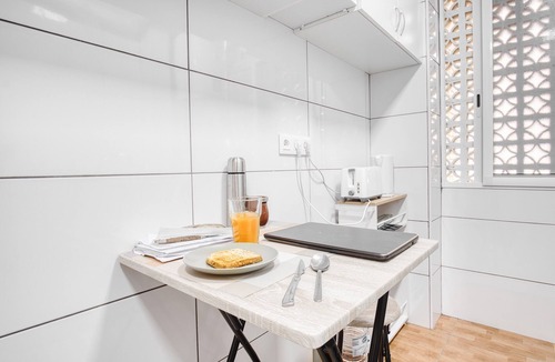 Alicante Apartment | New Coquette Apartment with Wi-Fi