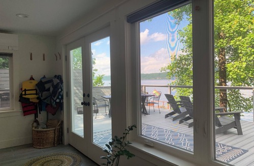 Northwest Ithaca Cottage | New cottage, close to Ithaca, hot tub, fireplace, waterfront, dock, sleeps 5