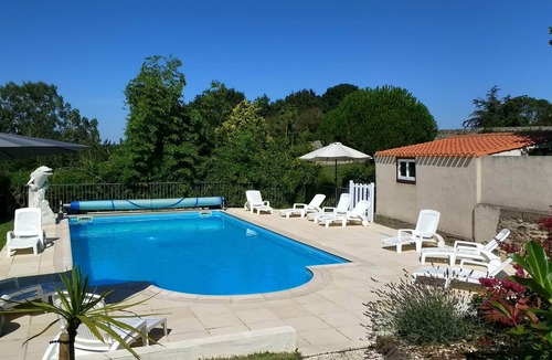 La Chaize-Giraud House | New Cottage, Dolphin Gîtes, à 5 km de Brétignolles sur Mer, Piscine Chauffée