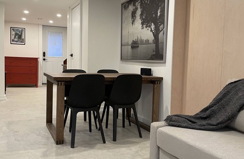 Bickford Park Apartment | New Cozy and Beautiful Apartment