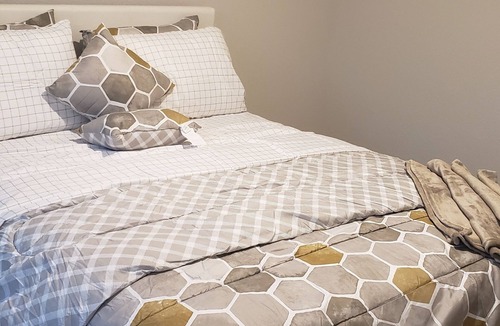 Royse City Bed & Breakfast | New cozy cheerful neat house
