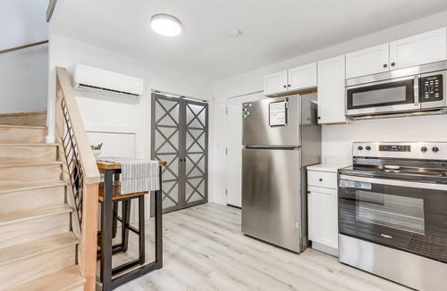 Columbus House | New cozy home in downtown Columbus, KS!