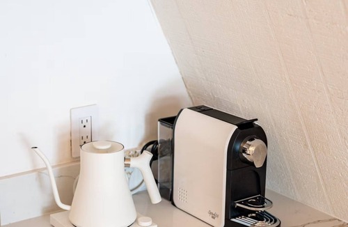 Olympia Cabin | New! Cozy Waterfront A-Frame, Private Beach, Pet Friendly.