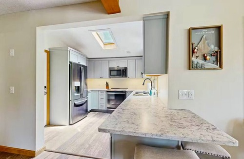 Cranmore Birches Ski Chalet | NEW Cranmore Basecamp Ski/Downtown/Central