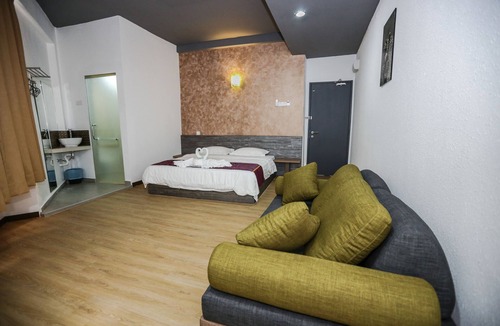 Pontian Hotel | New Dawn Hotel