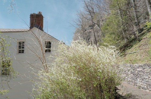 Danboro House | NEW Design Forward Retreat Near New Hope Stockton