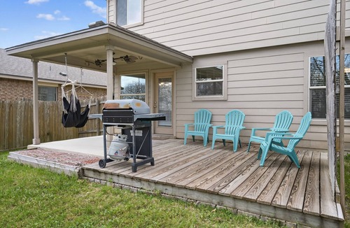 Temple House | NEW! Dimples in Temple - Texas Charm & Modern Comfort