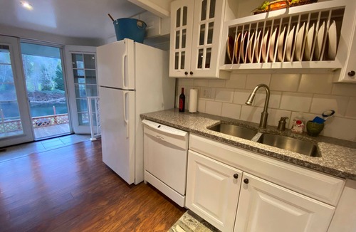 Gold Hill House | New - Down By The Rogue River - With Fire Pit