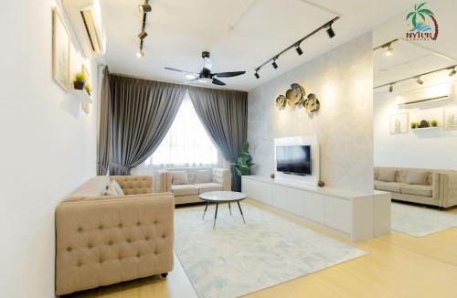 Kampung Tanjung Kapur Apartment | New Drawbridge Condo With Seaview and Pool