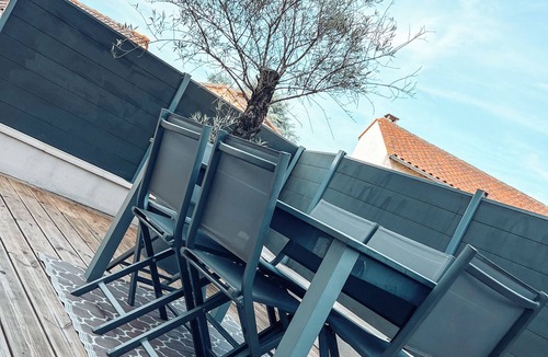 Bergerac House | NEW Duplex Hyper Centre Avec Piscine