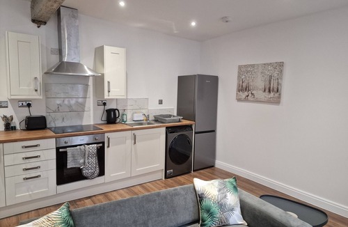 Burnley Apartment | New Duplex Period Delight