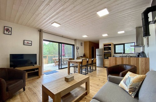Limoux House | New Ecogîte in the countryside, three minutes from all amenities.