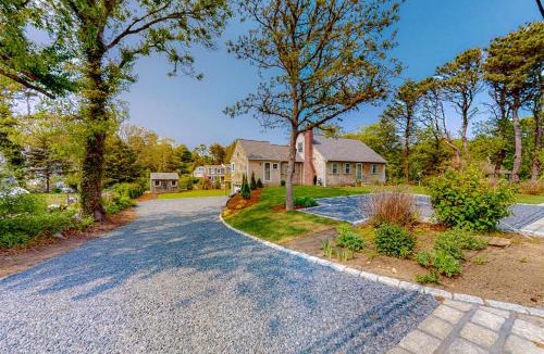 East Dennis House | New England Getaway