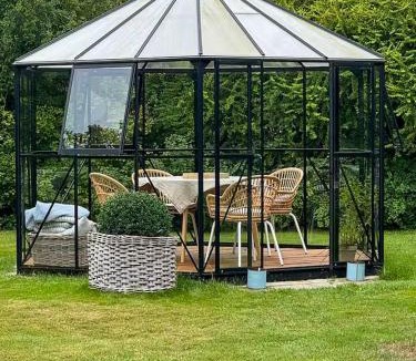Gilleleje House | New England-Style Cottage Near Dronningmølle