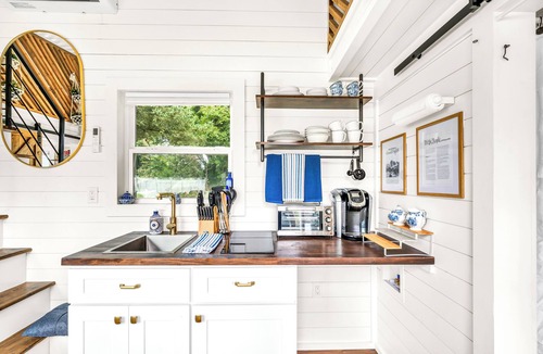 Cromwell House | New England Tiny Home Experience: Coffee & More!