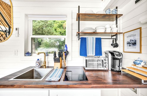 Cromwell House | New England Tiny Home Experience: Coffee & More!