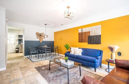 Norcross House | NEW ENTIRE PLACE COZY QUIET 2b2bTOWNHOUSE SP1273