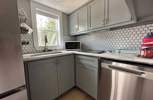 Garfield House | New Entire Tiny Luxury Home