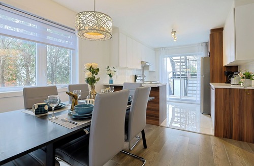 Lafleche Apartment | New Escape Haven 3-Beds Condo with Free Parking