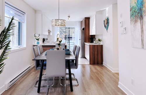Lafleche Apartment | New Escape Haven 3-Beds Condo with Free Parking