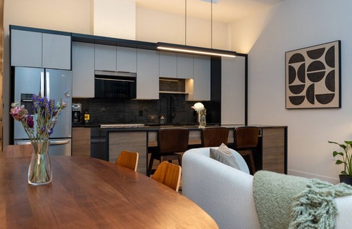 Downtown Halifax Apartment | *NEW Executive Mid-Century Modern 2B/2B
