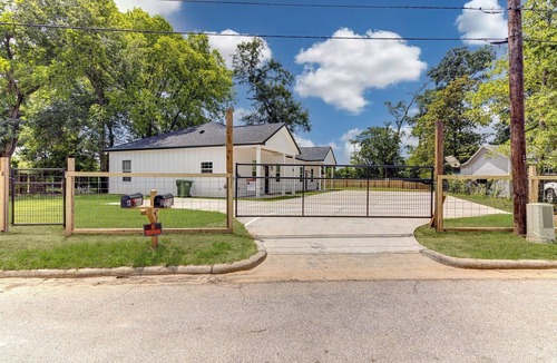 Cleveland House | New, Family Friendly, Centrally located Duplex
