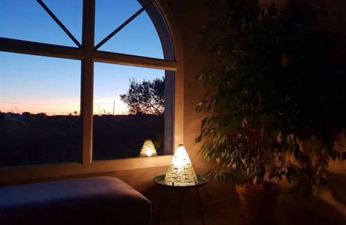 Aigues-Mortes Villa | New: Family home in a relaxing setting surrounded by vineyards