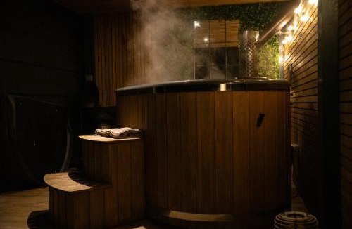 Winsford Other | New Farm Cheshire Holidays