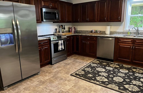Cana House | New! Forest Edge Retreat by Buffalo Mtn Getaway