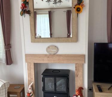 Tiptoe House | New Forest holiday lodge