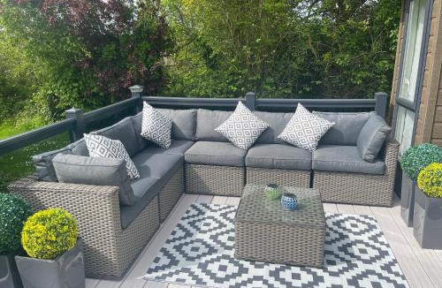 Tiptoe House | New Forest holiday lodge