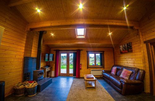 Wimborne Saint Giles Cabin | New Forest Lodges